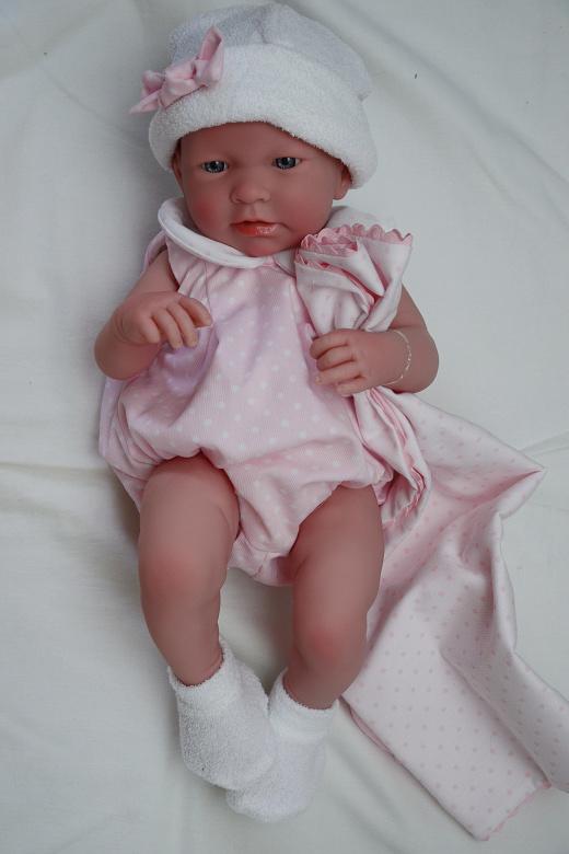 Realistické miminko - holčička - Adrianka od firmy Berenguer
