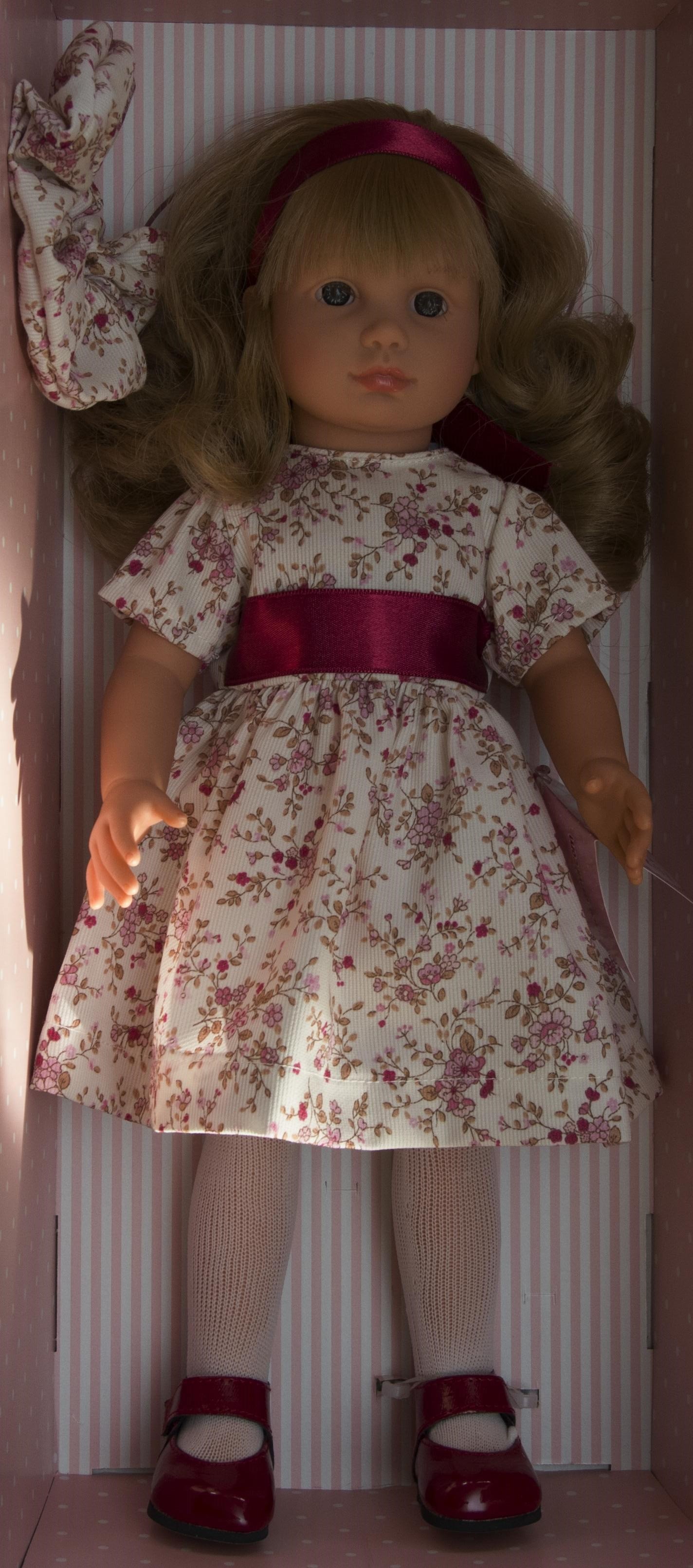 Realistická panenka NELLY - květované šaty - od firmy ASIVIL ze Španělska