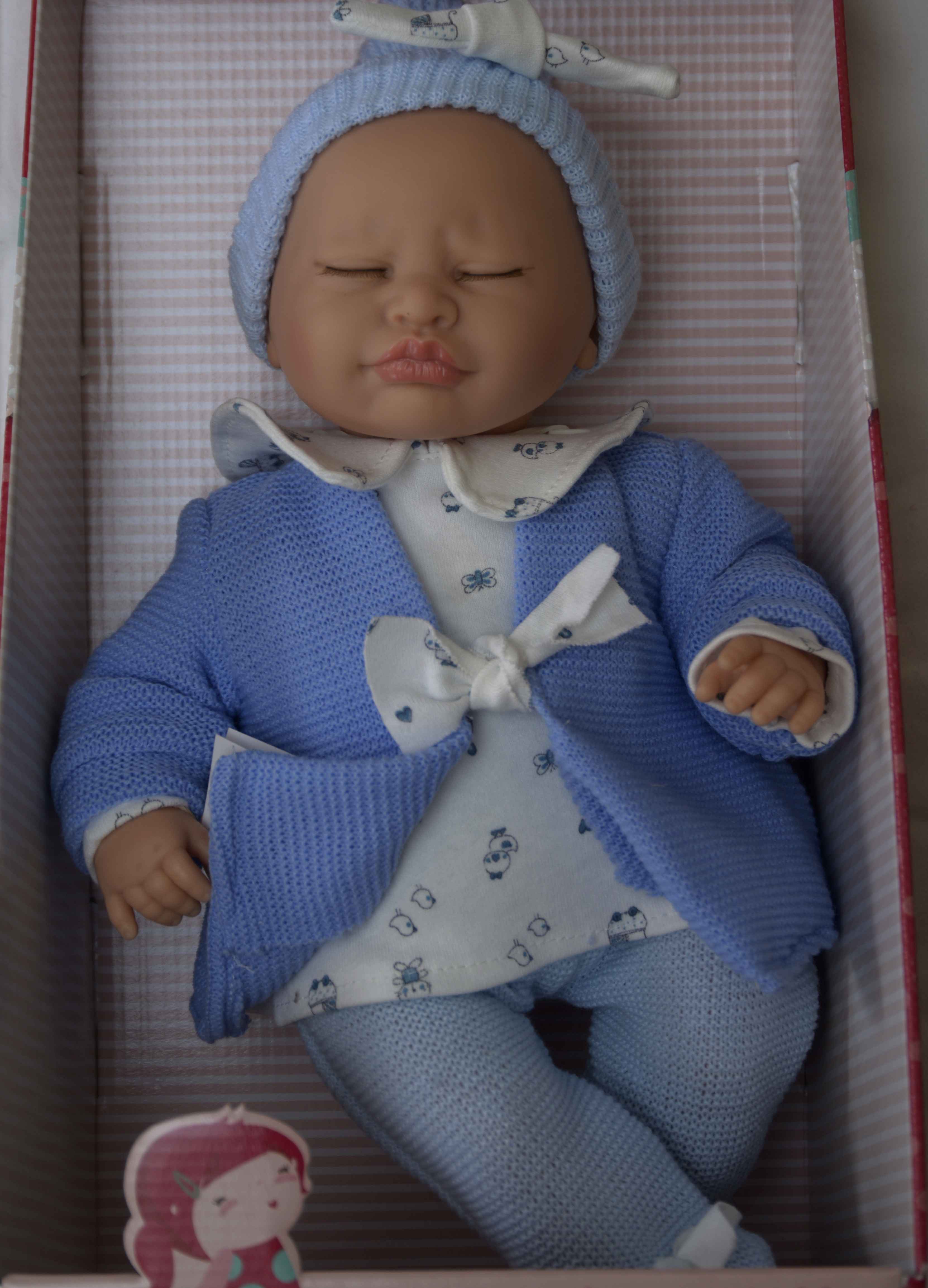 Spící realistické miminko Luis od firmy Berjuan ze Španělska