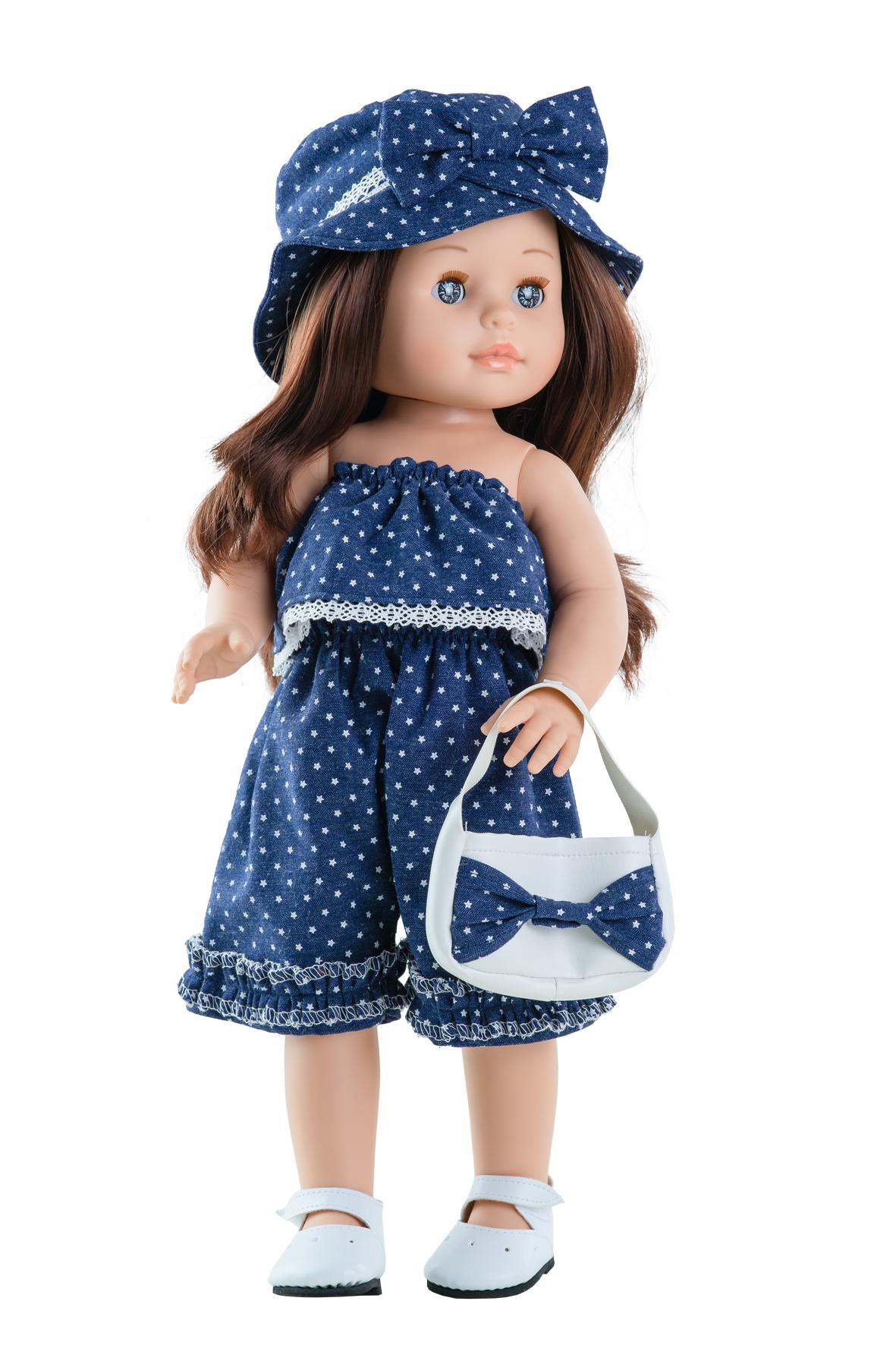 Realistická panenka Emily v letním overalu od firmy Paola Reina
