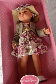 Realistická panenka Bella Estampada od firmy Antonio Juan