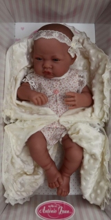 Realistické miminko - holčička s krajkovou mašlí i od Antonio Juan