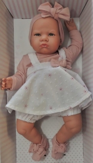 Realistické miminko - holčička Berta v šatičkách od Antonio Juan